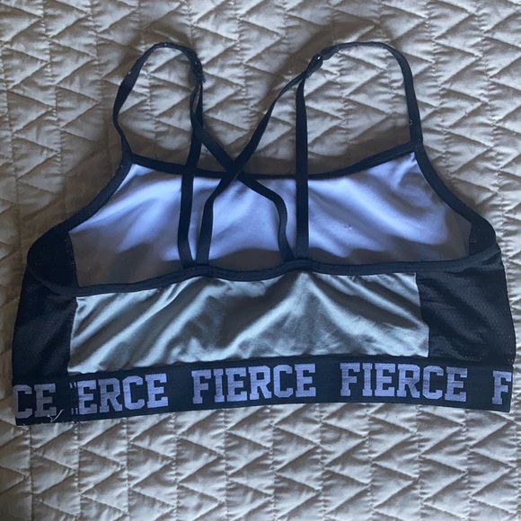 Assorted bras for girls - Picture 7 of 9